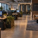 Open space définition : bureaux ouverts, collaboration et zone calme pour le bien-être au travail
